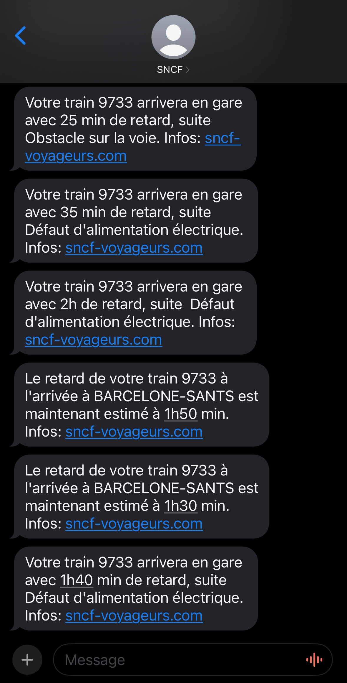 SMS de la SCNF annonçant 25min puis 35min, puis 2h, puis 1h50, puis 1h30, puis 1h40 de retard